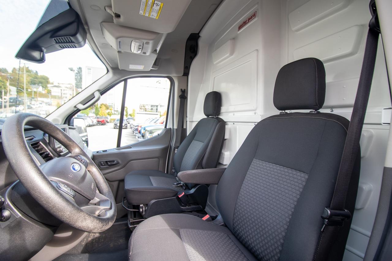 2020 Ford Transit T-250 Photo5