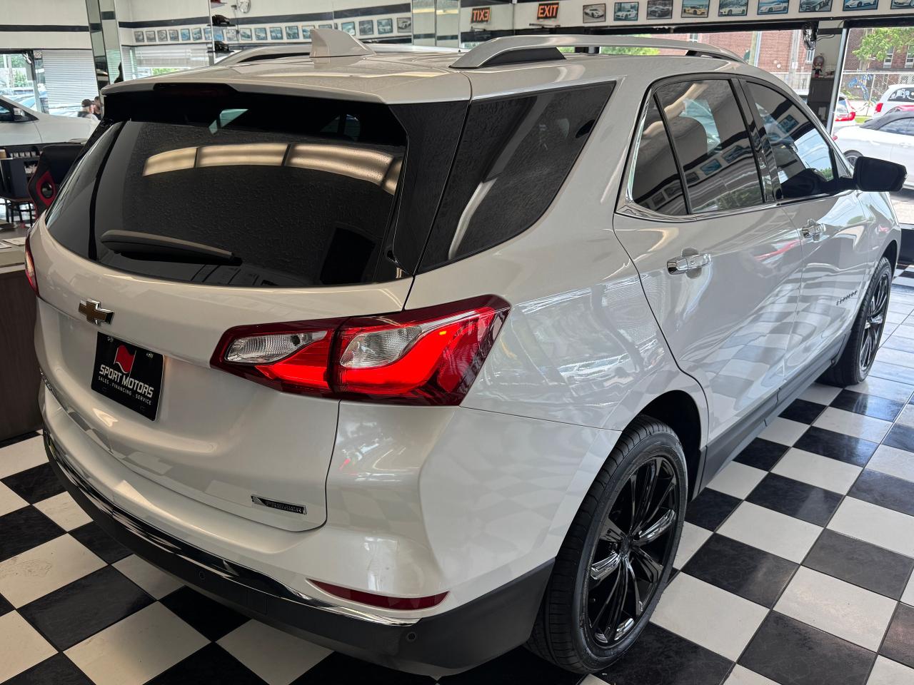 2018 Chevrolet Equinox Premier+New Tires+Wheels+Roof+LaneKeep+CLEANCARFAX Photo13