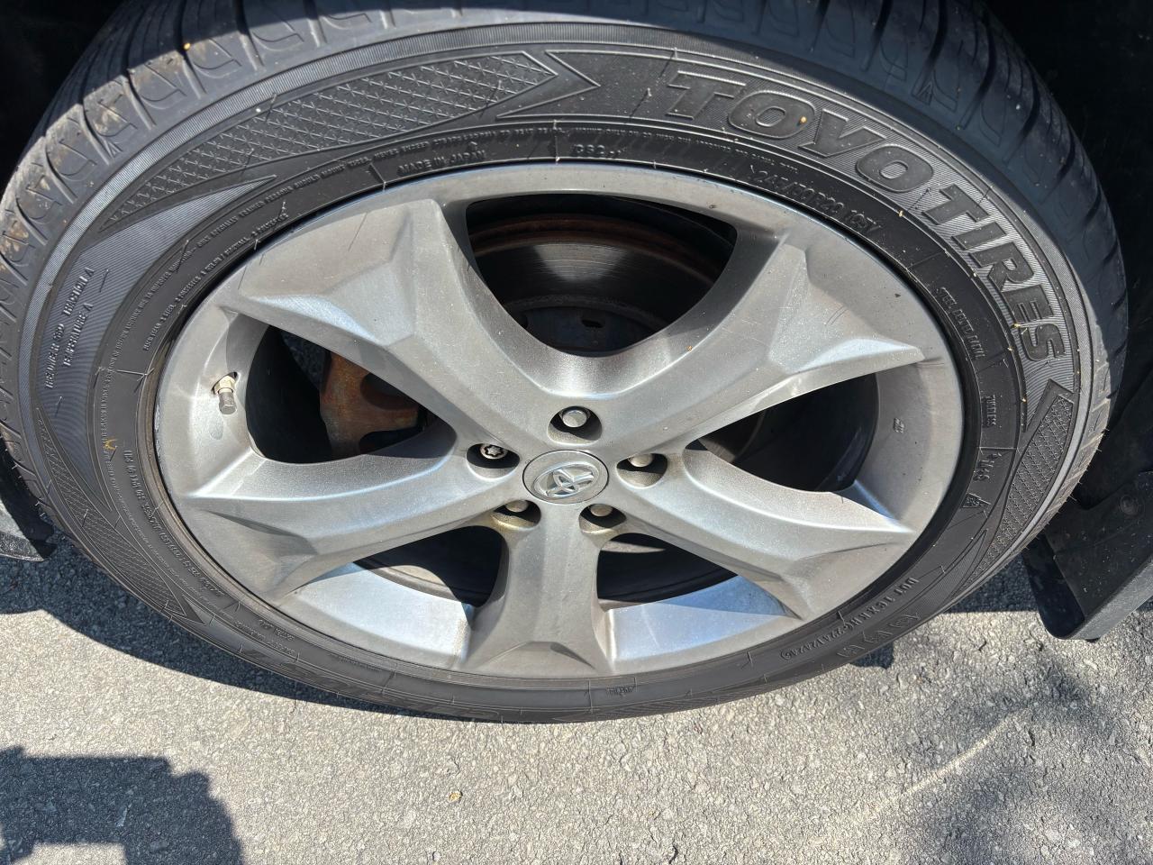 2009 Toyota Venza XLE, Leather, Panoramic Sunroof, New Tires - Photo #22