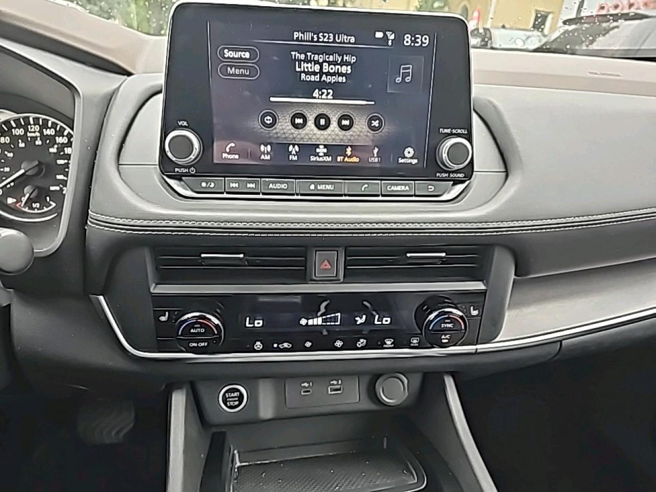 2023 Nissan Rogue SV Moonroof SUNROOF, REMOTE START Photo