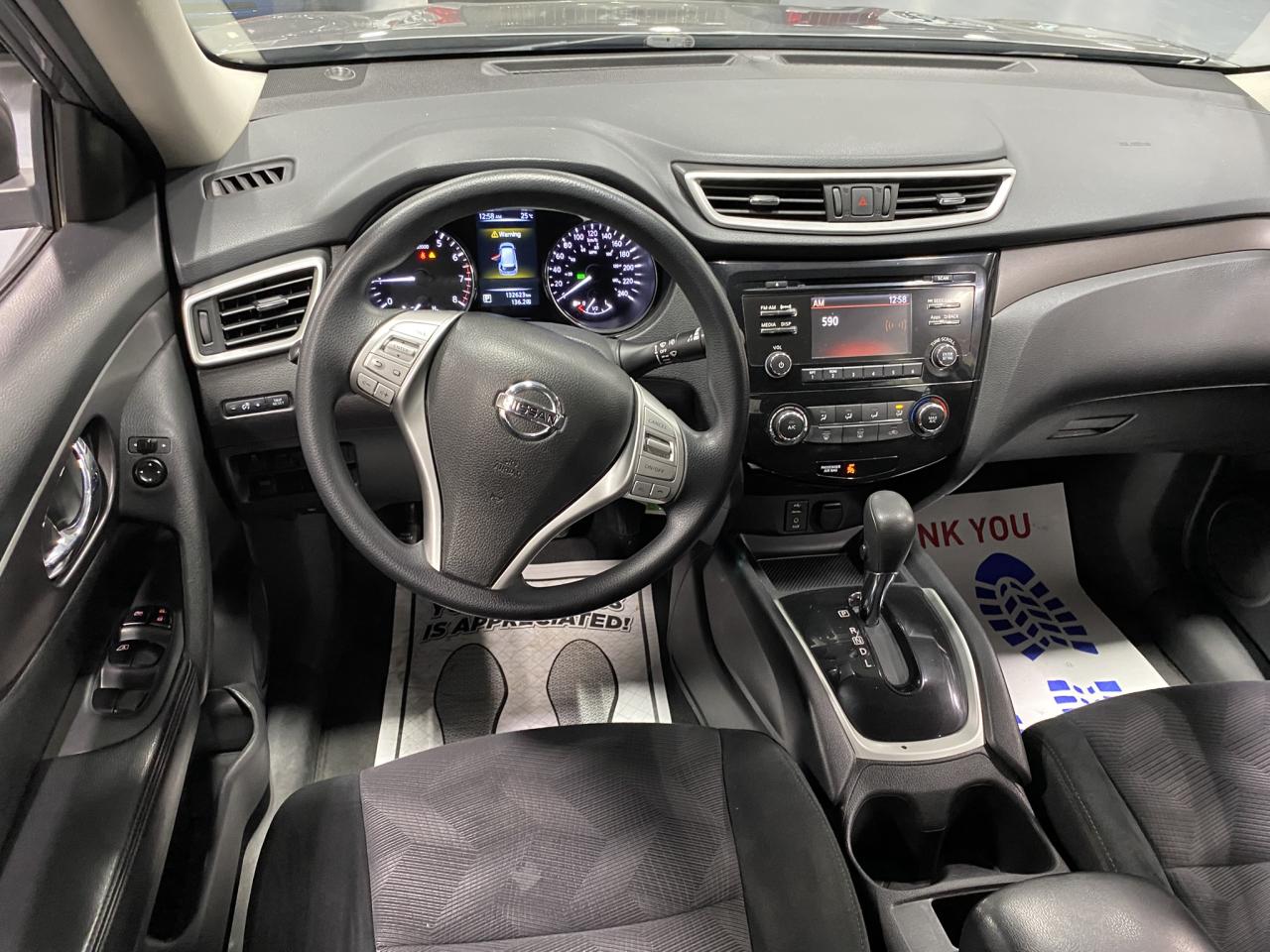 2016 Nissan Rogue S - Photo #12