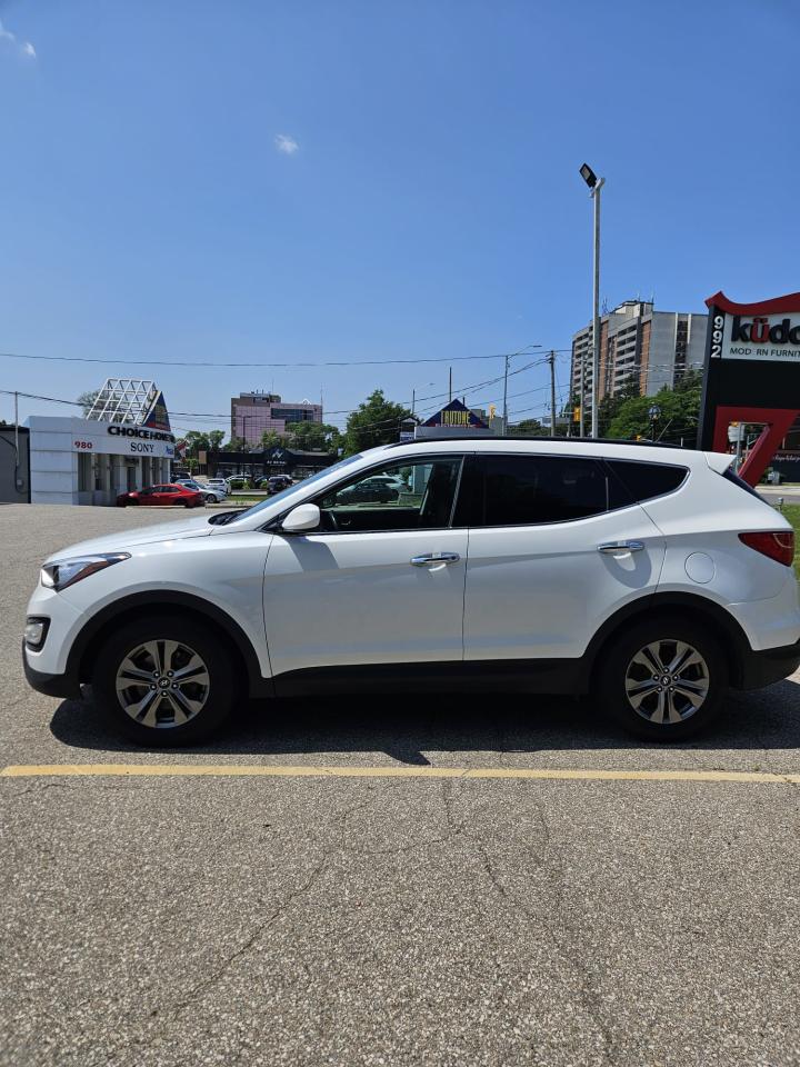 2016 Hyundai Santa Fe Sport AWD 4dr 2.4L Premium - Photo #12
