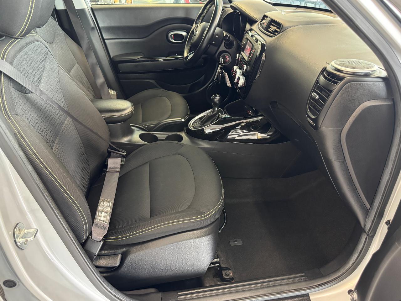 2016 Kia Soul EX+New Tires+Camera+Heated Seats+CLEAN CARFAX Photo22