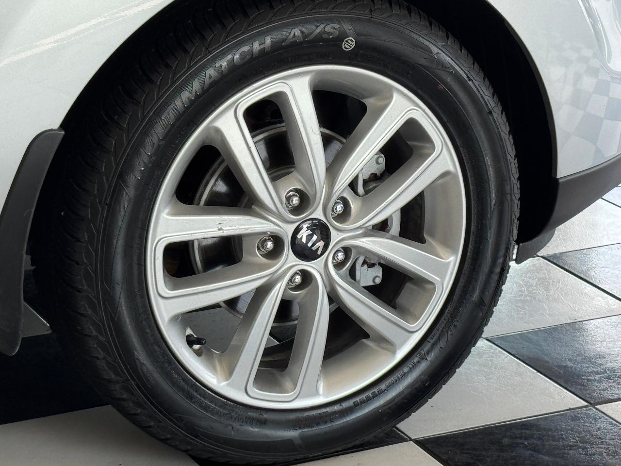 2016 Kia Soul EX+New Tires+Camera+Heated Seats+CLEAN CARFAX - Photo #53