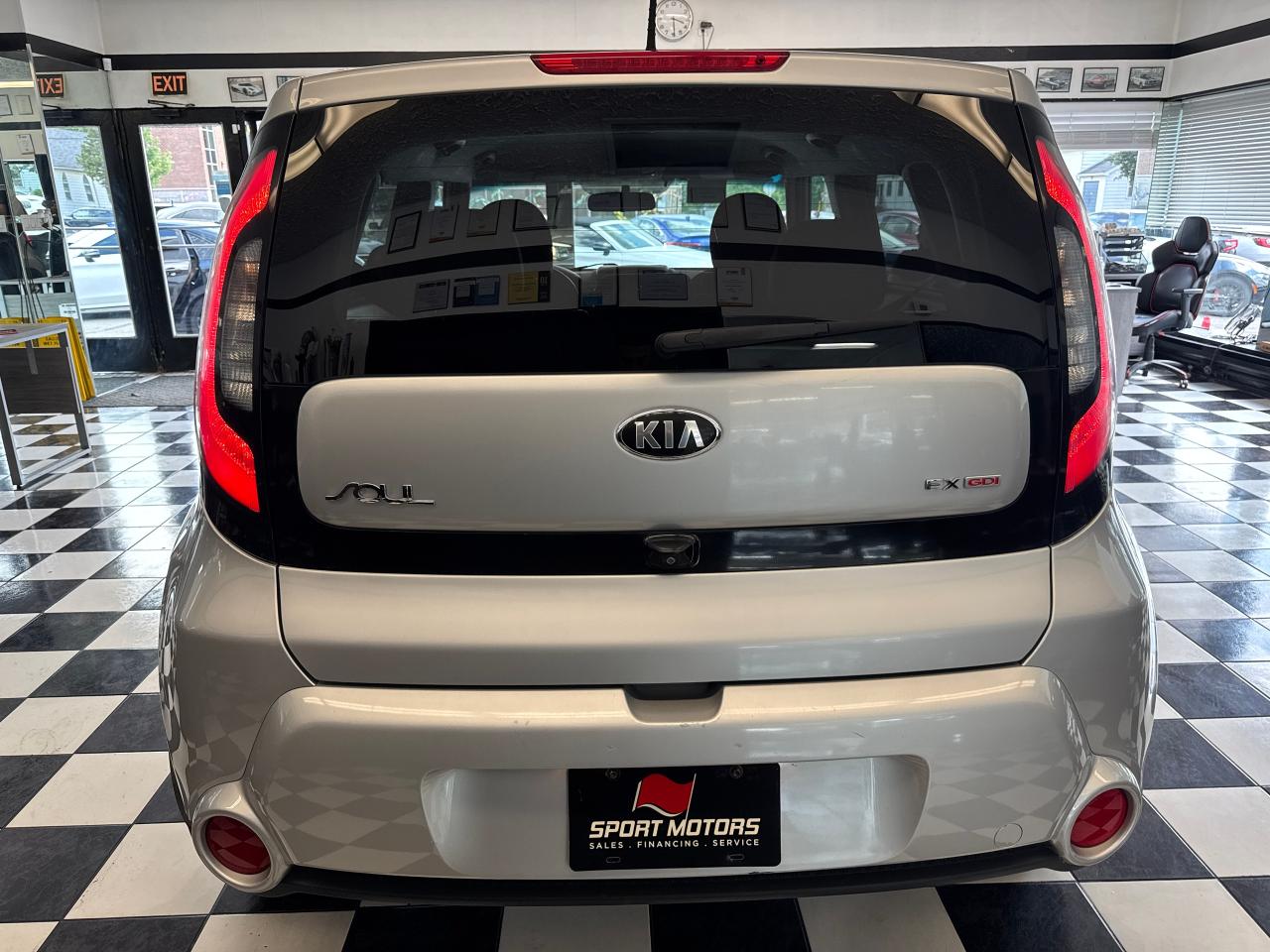 2016 Kia Soul EX+New Tires+Camera+Heated Seats+CLEAN CARFAX Photo6
