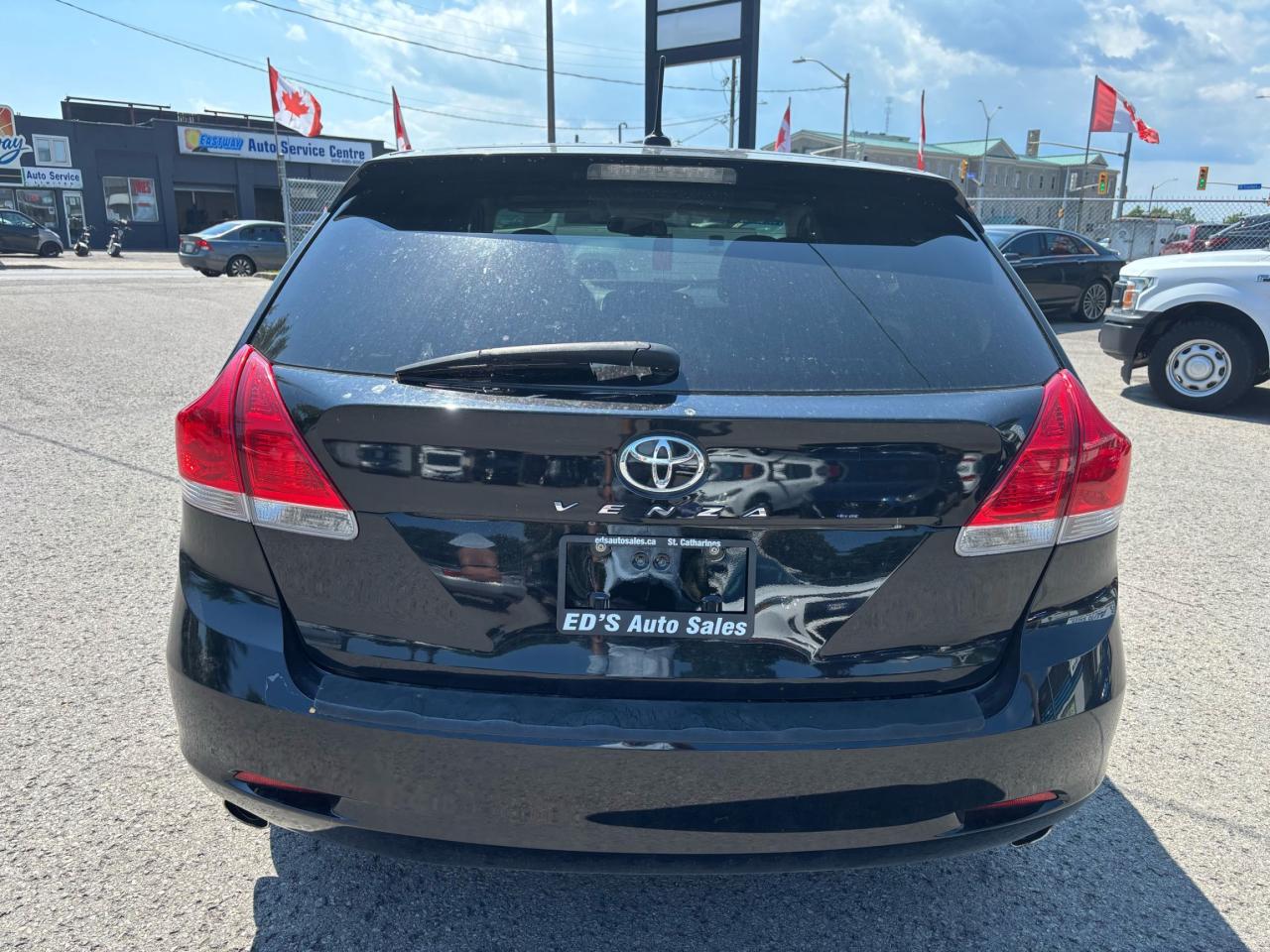 2009 Toyota Venza XLE, Leather, Panoramic Sunroof, New Tires