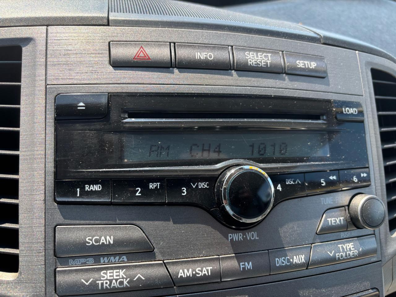 2009 Toyota Venza XLE, Leather, Panoramic Sunroof, New Tires