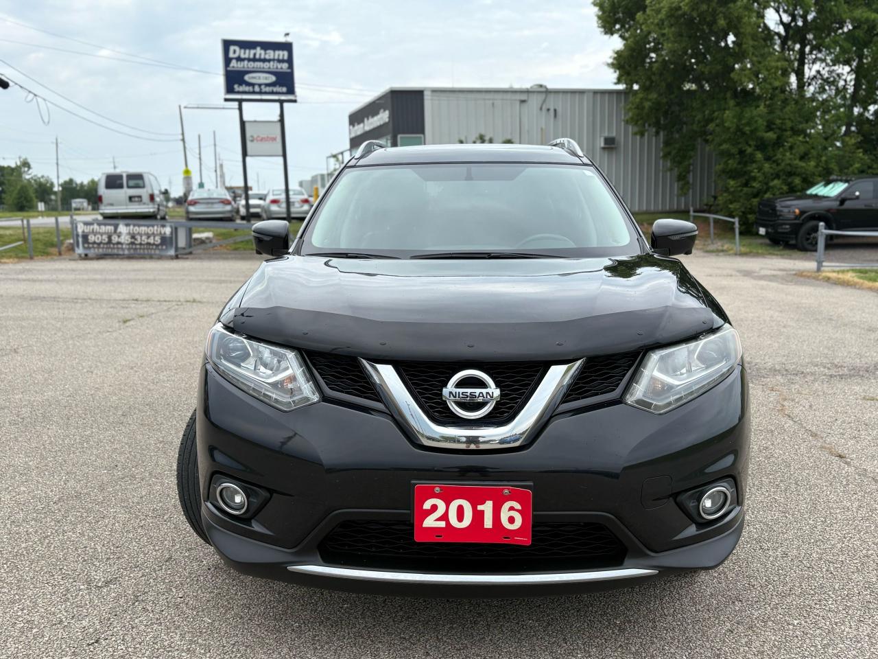 2016 Nissan Rogue SL - Photo #2