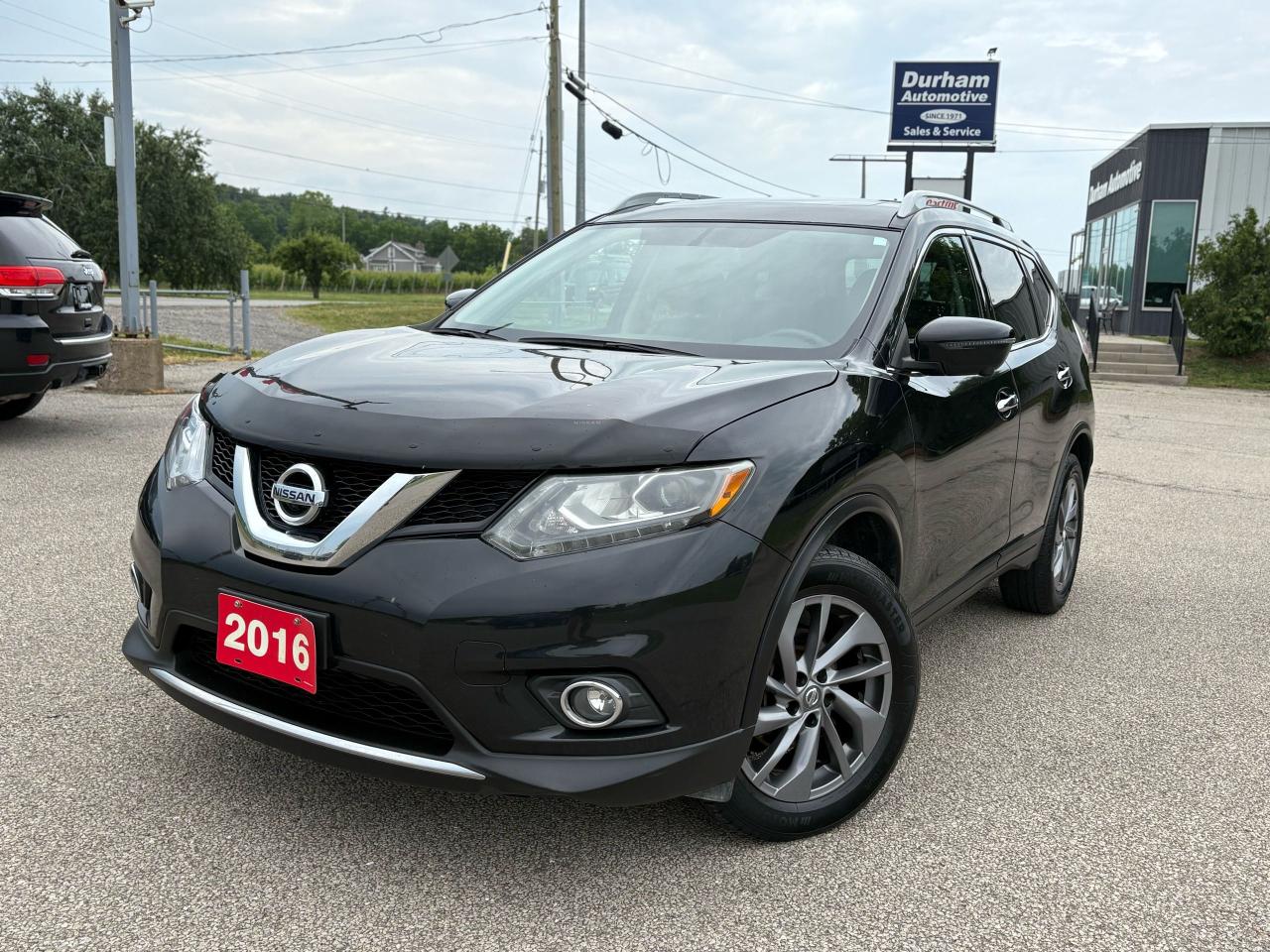Used 2016 Nissan Rogue SL for sale in Lincoln, ON