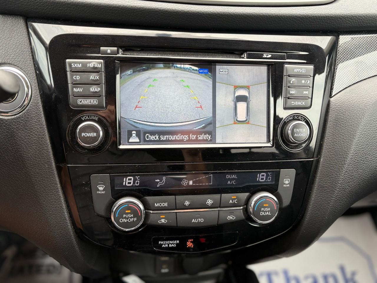 2016 Nissan Rogue SL - Photo #11