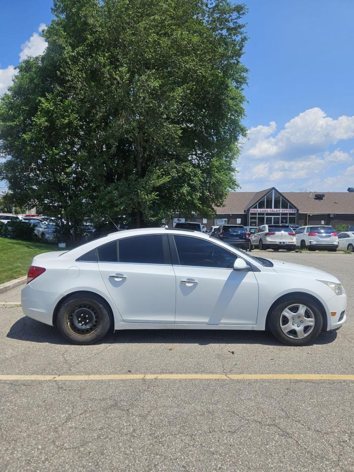2014 Chevrolet Cruze 4dr Sdn 2lt - Photo #13