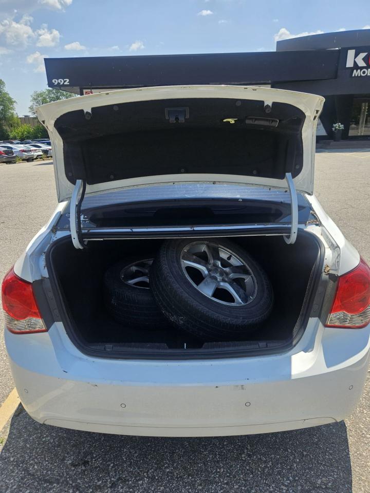 2014 Chevrolet Cruze 4dr Sdn 2lt - Photo #14