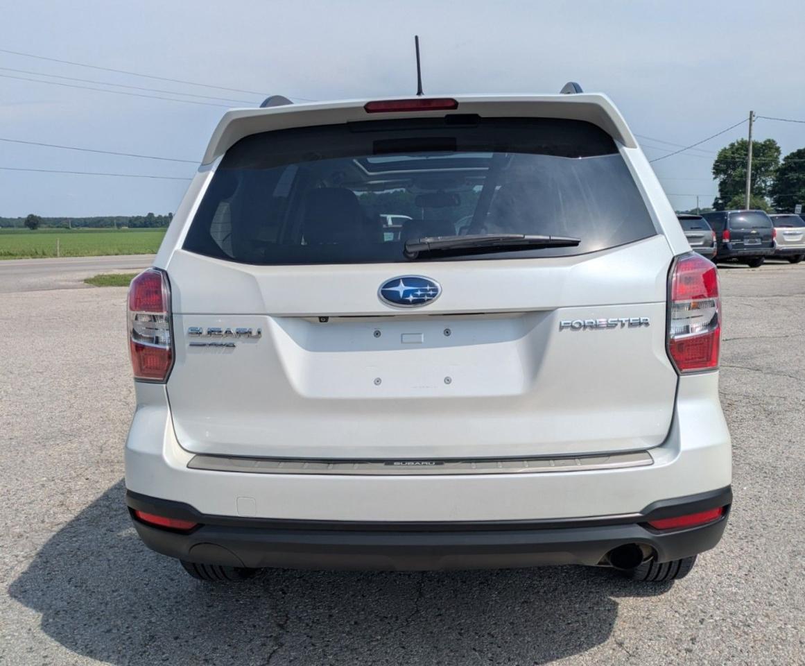 2014 Subaru Forester i Touring - Photo #4
