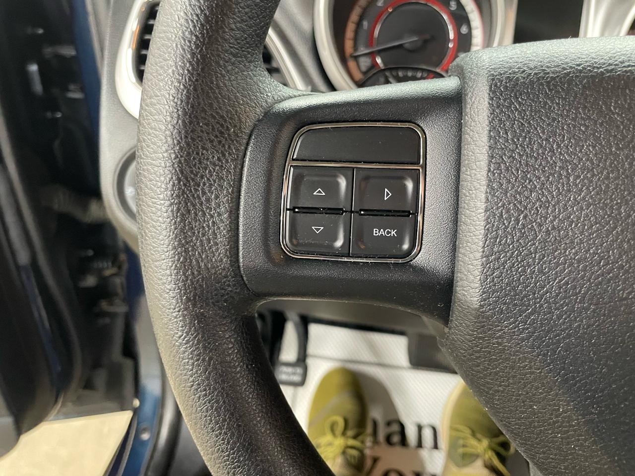 2014 Dodge Journey FWD 4dr Canada Value Pkg Photo9