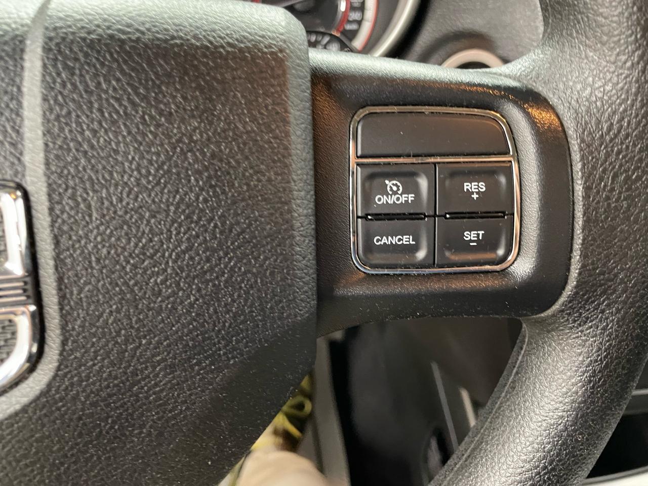 2014 Dodge Journey FWD 4dr Canada Value Pkg Photo10