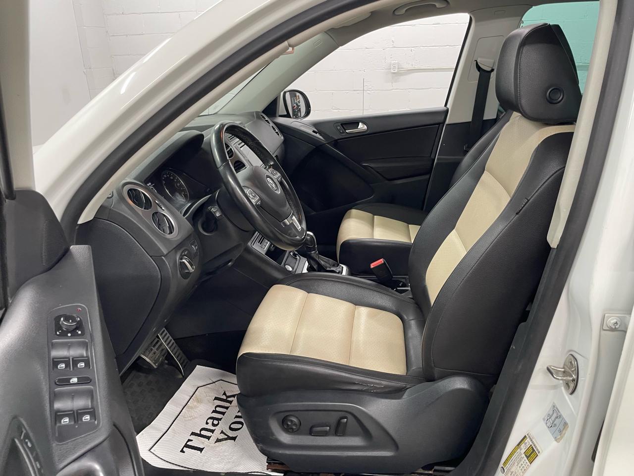 2017 Volkswagen Tiguan 4MOTION 4dr Wolfsburg Edition Photo32