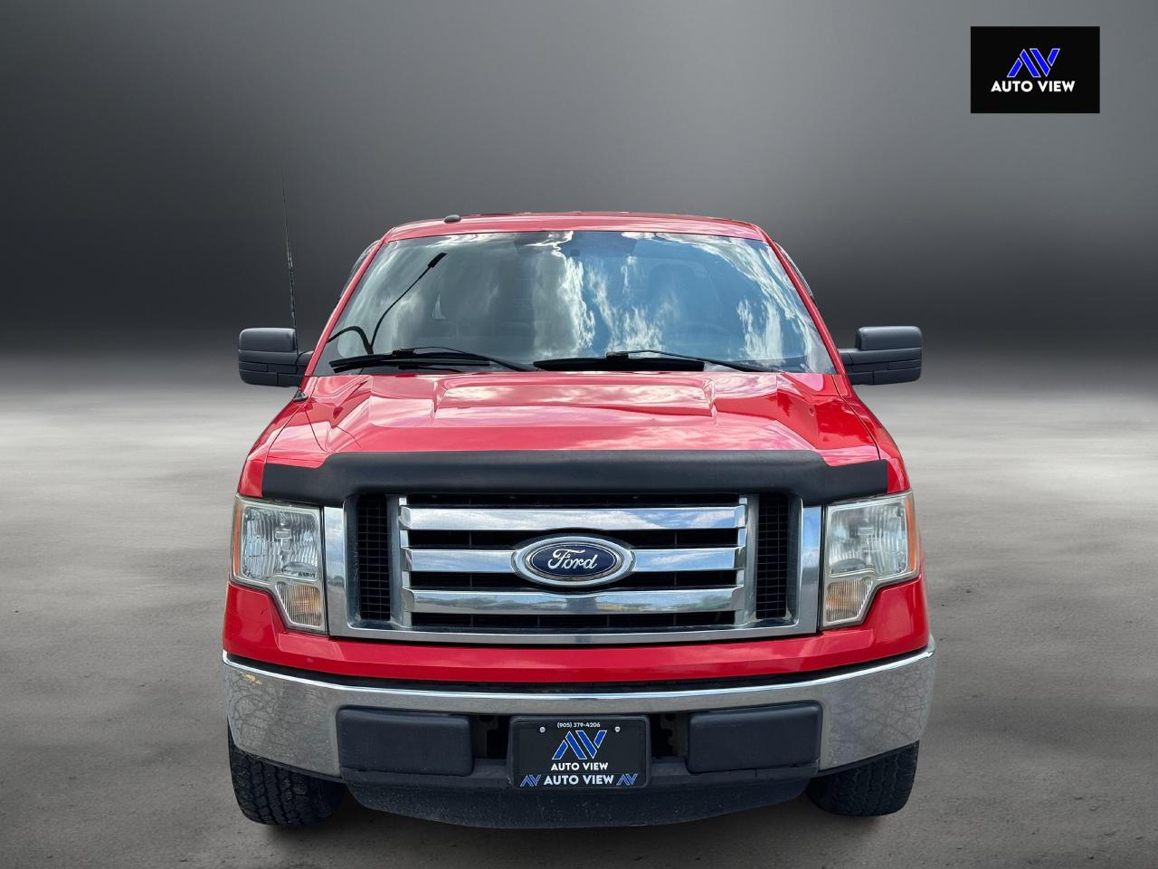 2011 Ford F-150 XL FX2 **CREW CAB / 5.5FT BOX** - Photo #2