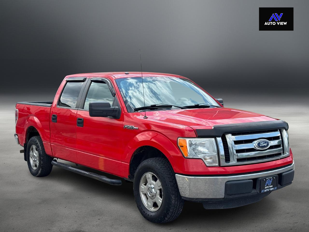 2011 Ford F-150 XL FX2 **CREW CAB / 5.5FT BOX** - Photo #3