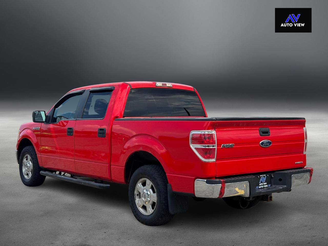 2011 Ford F-150 XL FX2 **CREW CAB / 5.5FT BOX** - Photo #7