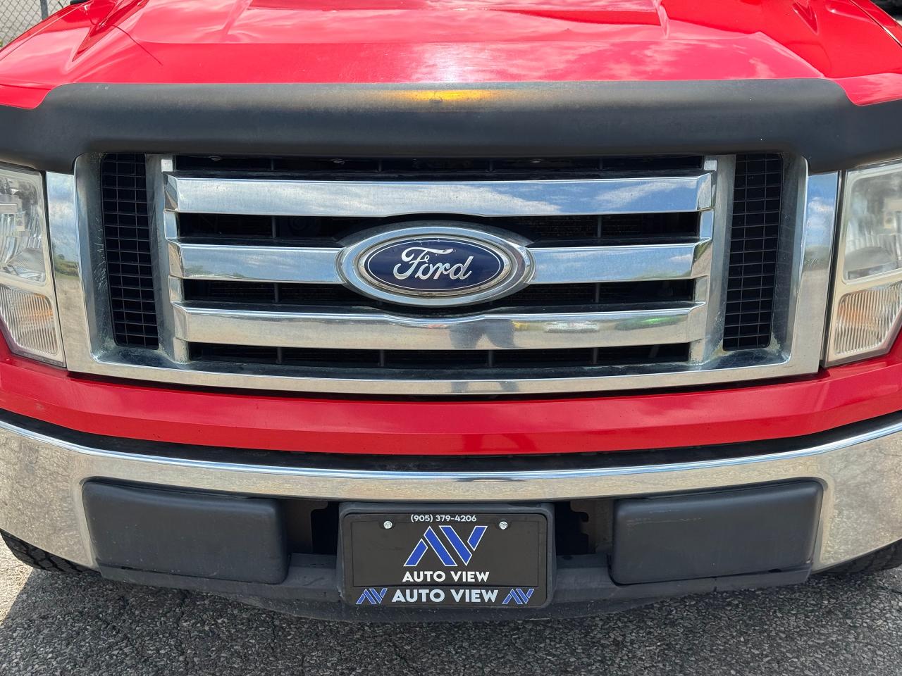 2011 Ford F-150 XL FX2 **CREW CAB / 5.5FT BOX** - Photo #10