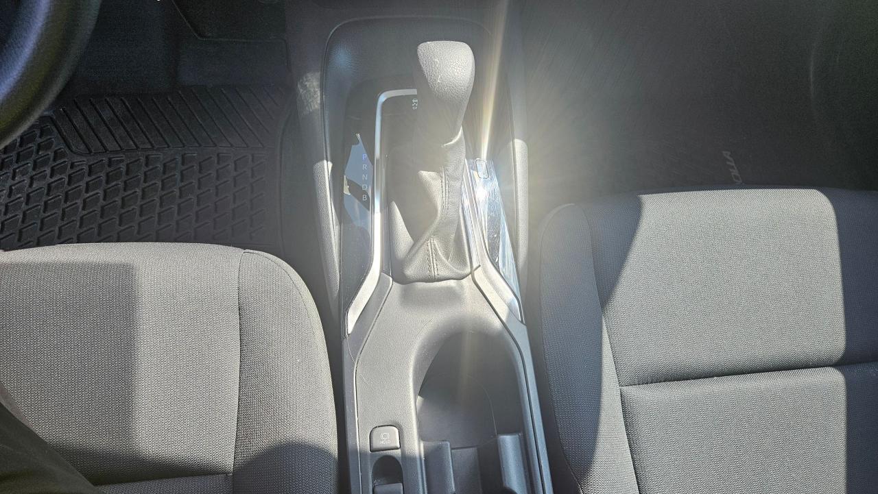 2024 Toyota Corolla L - Photo #9