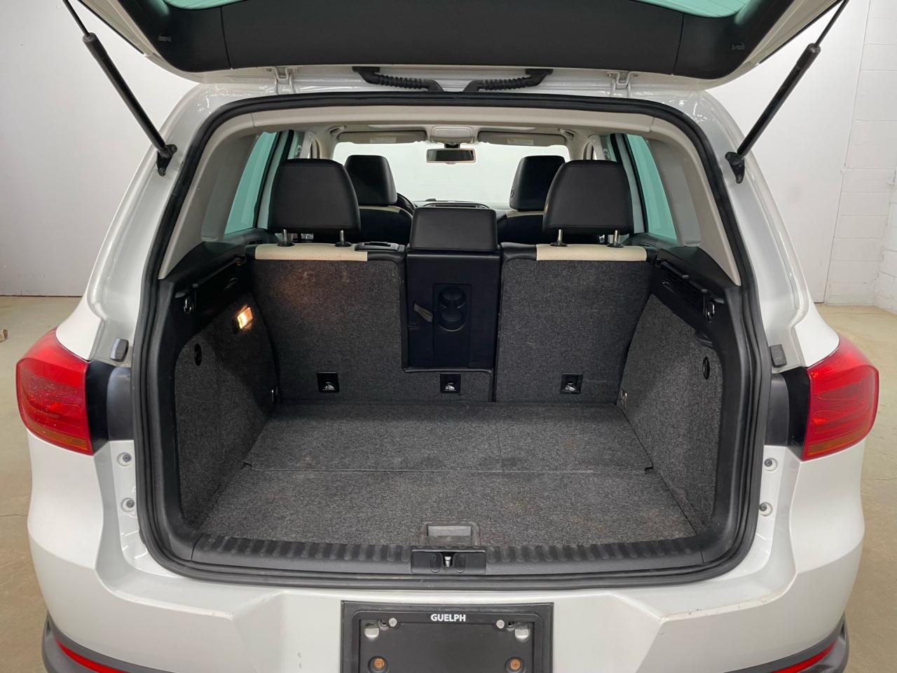 2017 Volkswagen Tiguan 4MOTION 4dr Wolfsburg Edition