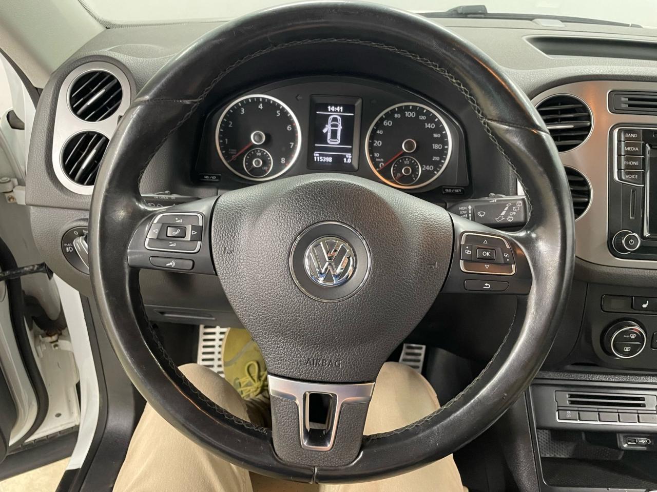 2017 Volkswagen Tiguan 4MOTION 4dr Wolfsburg Edition