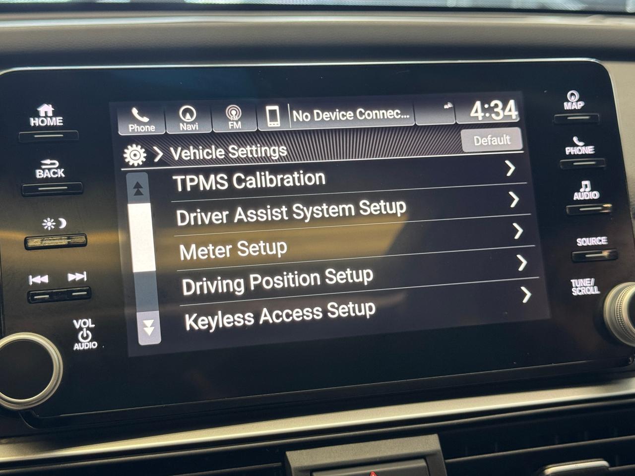 2018 Honda Accord Touring+Adaptive Cruise+Cooled Seats+CLEAN CARFAX Photo35