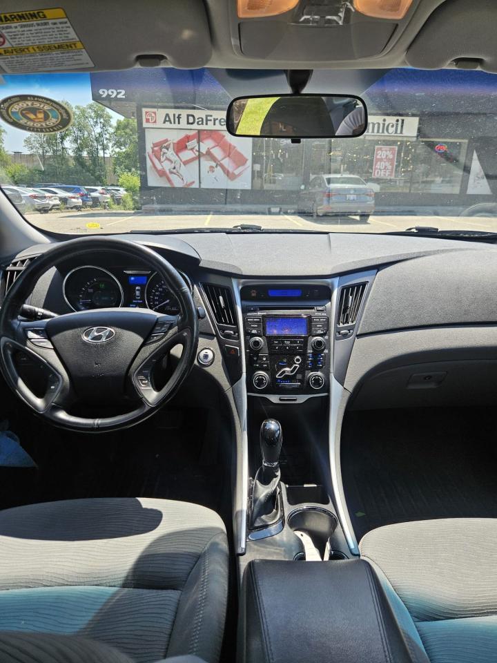2013 Hyundai Sonata Hybrid 4dr Sdn - Photo #17