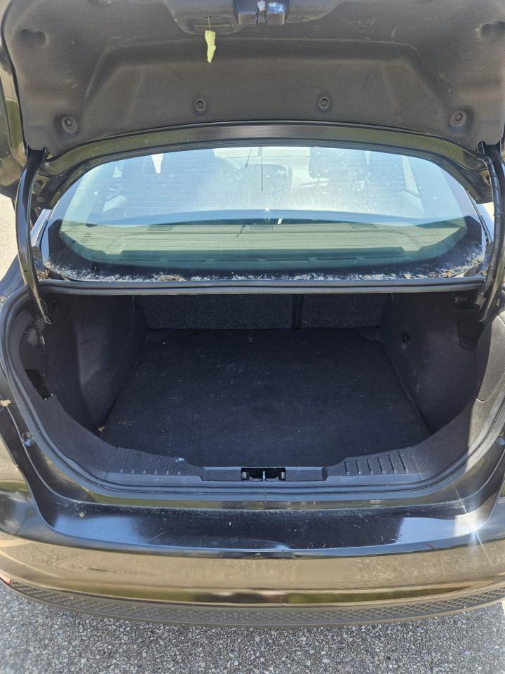 2015 Ford Focus 4DR SDN SE - Photo #19