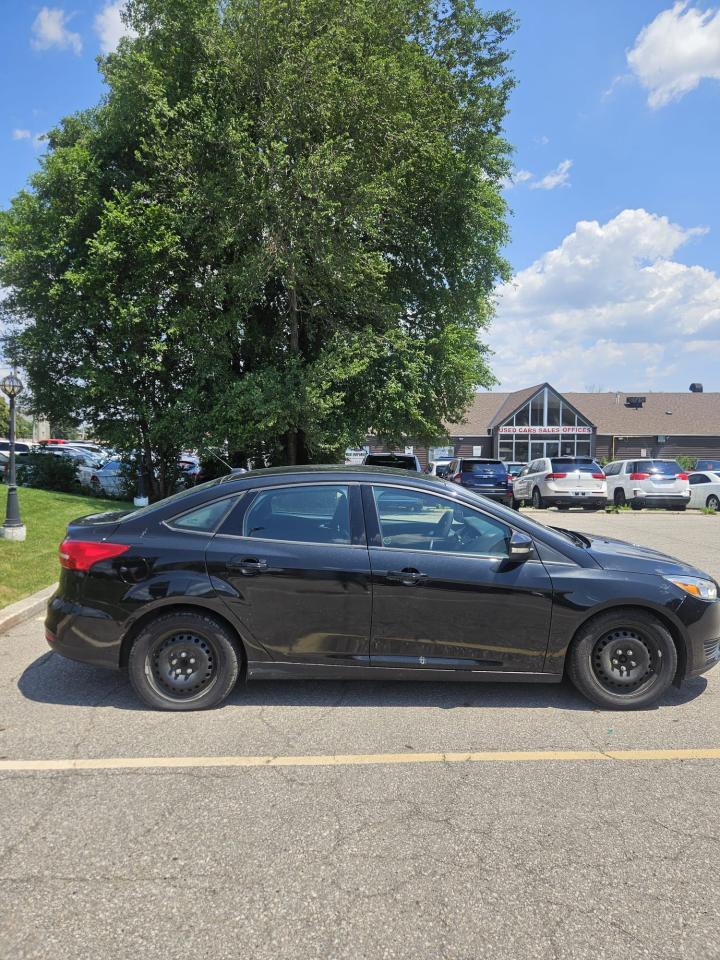 2015 Ford Focus 4DR SDN SE - Photo #11