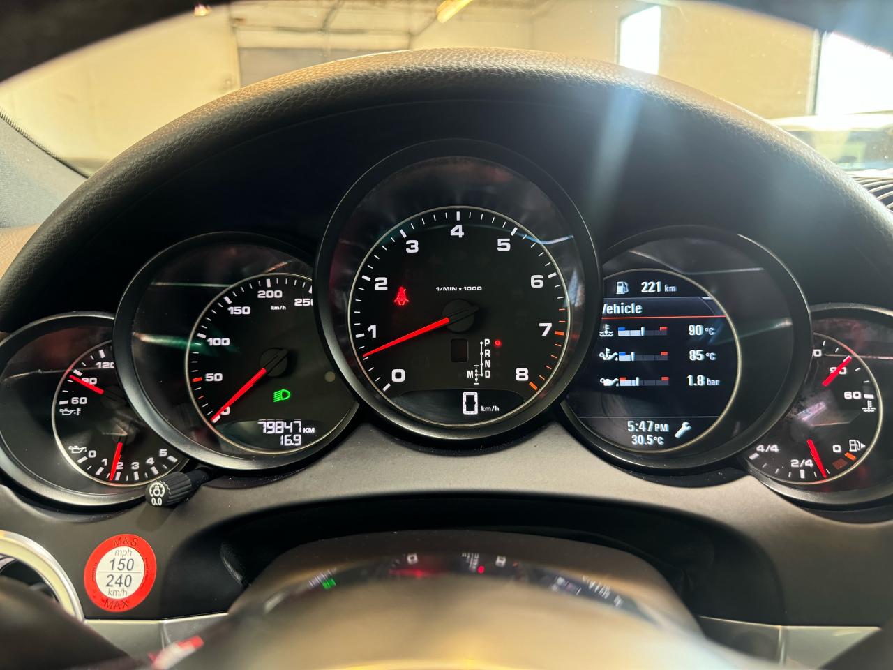 2017 Porsche Cayenne PLATINUM EDITION|NAV|BACKUP|PANO|BOSE|ONE OWNER| - Photo #17