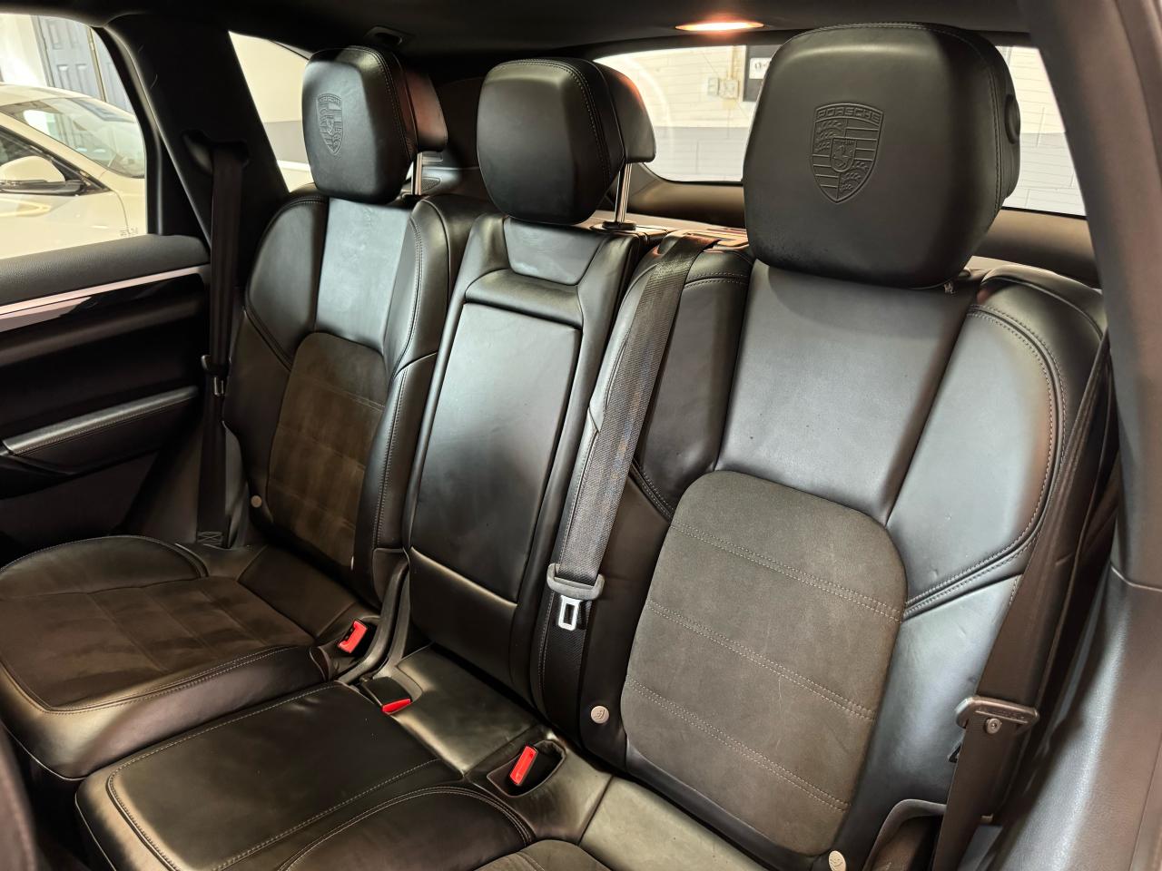 2017 Porsche Cayenne PLATINUM EDITION|NAV|BACKUP|PANO|BOSE|ONE OWNER| - Photo #29