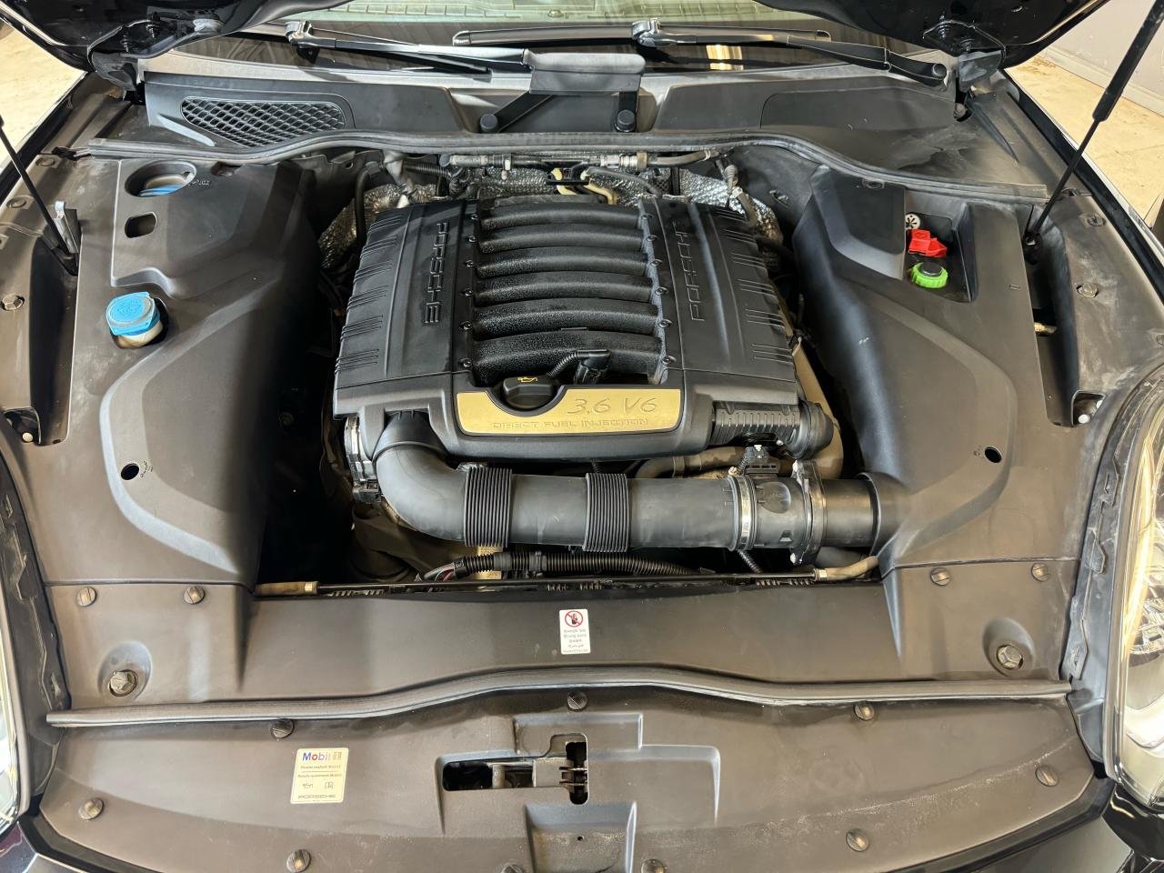 2017 Porsche Cayenne PLATINUM EDITION|NAV|BACKUP|PANO|BOSE|ONE OWNER| - Photo #31