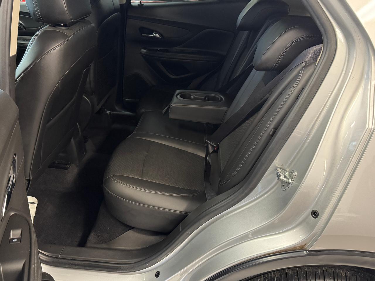 2017 Buick Encore Preferred+ApplePlay+Camera+A/C+CLEAN CARFAX Photo