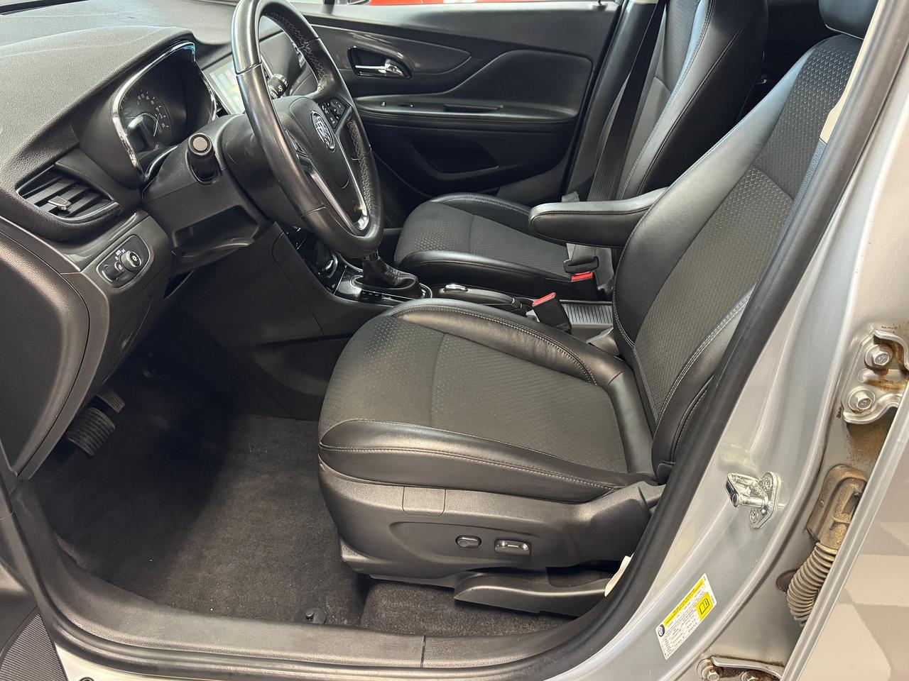 2017 Buick Encore Preferred+ApplePlay+Camera+A/C+CLEAN CARFAX Photo