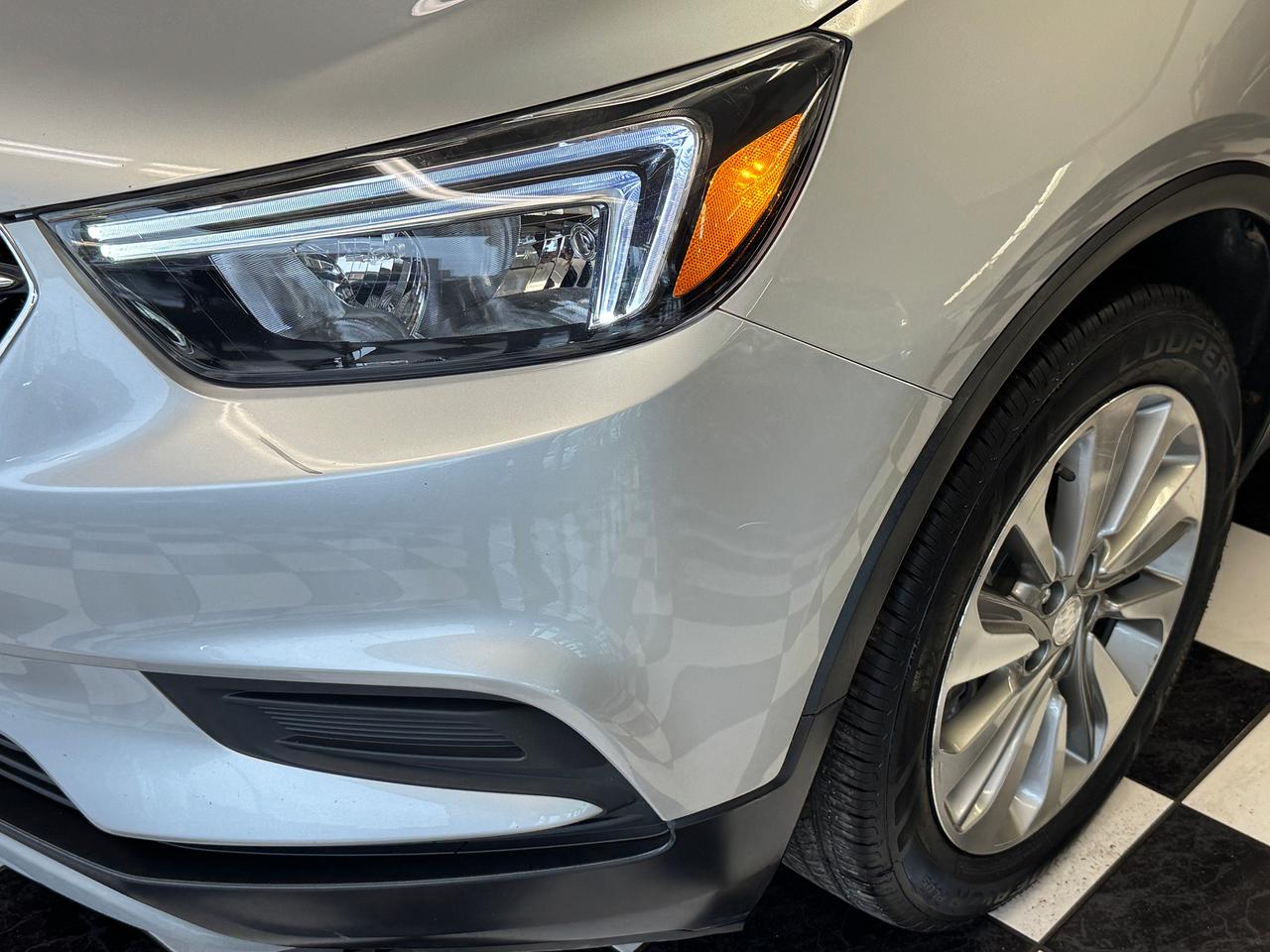 2017 Buick Encore Preferred+ApplePlay+Camera+A/C+CLEAN CARFAX Photo