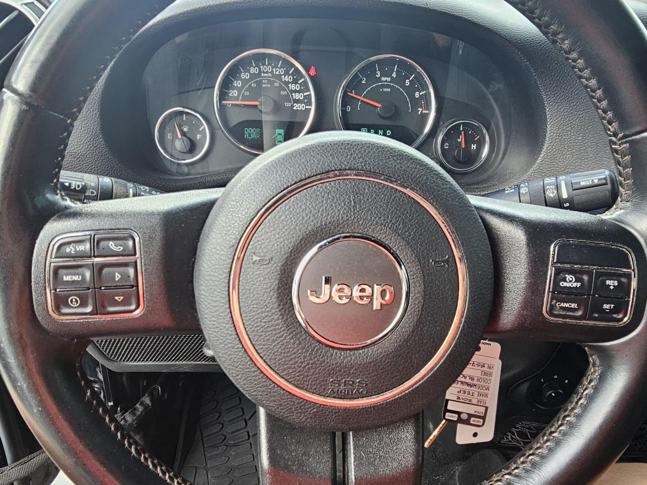 2018 Jeep Wrangler Sahara 4x4, AUTO, LEATHER, A/C, POWER GROUP, 211KM - Photo #11
