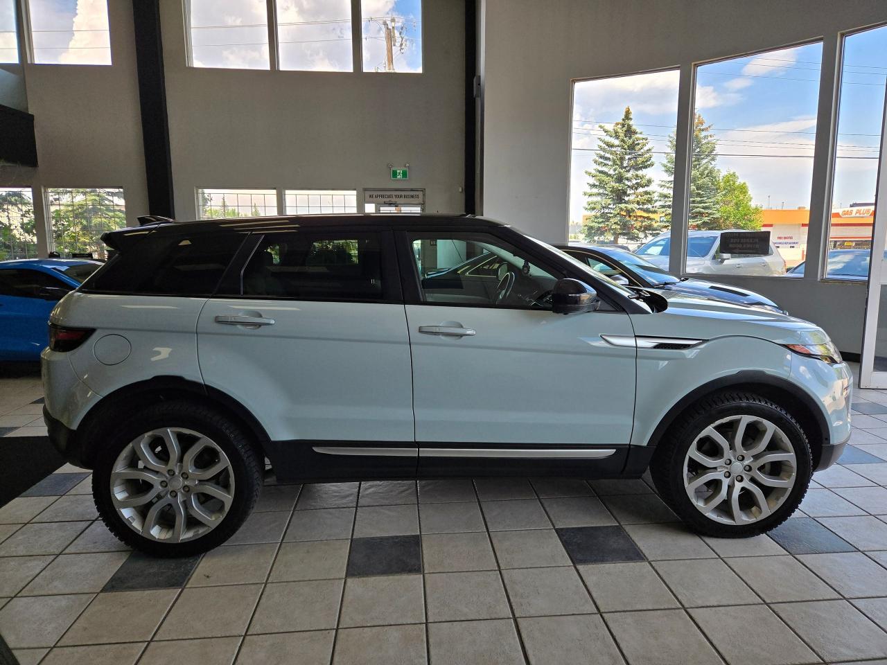 2017 Land Rover Range Rover Evoque HSE | ALL CREDIT ACCEPTED!! - Photo #8