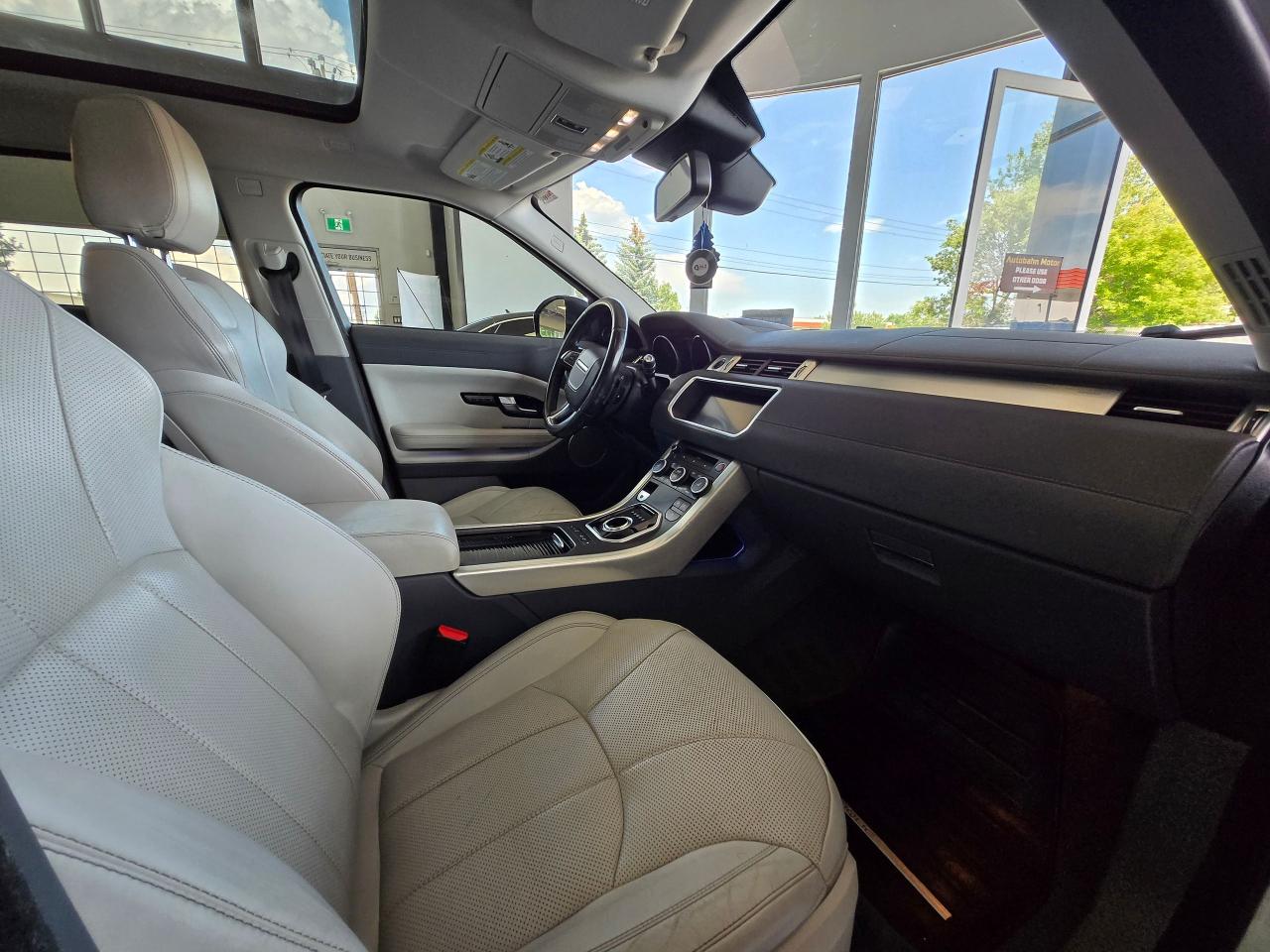 2017 Land Rover Range Rover Evoque HSE | ALL CREDIT ACCEPTED!! - Photo #17