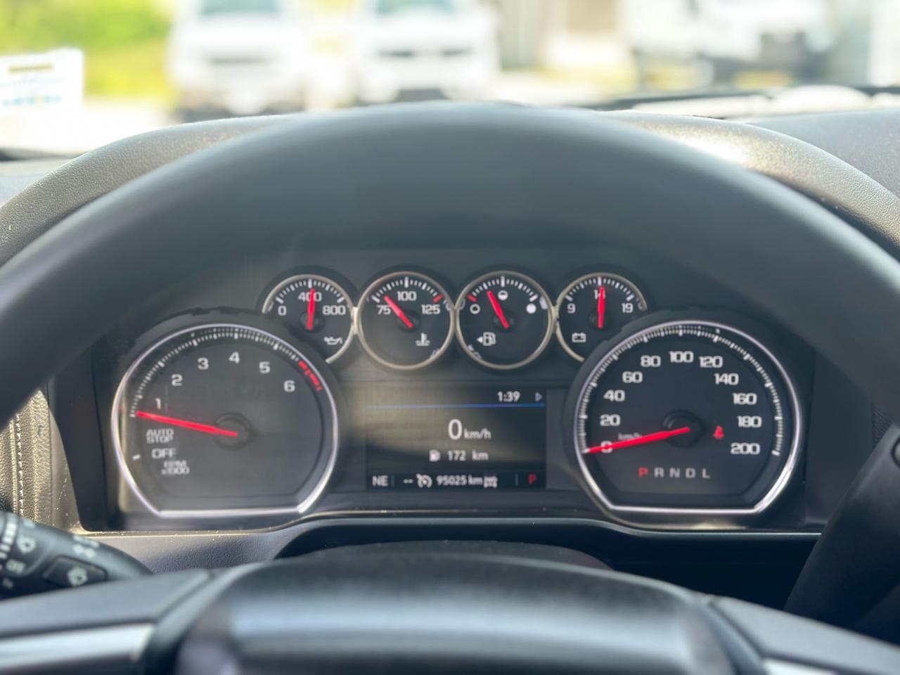 2019 Chevrolet Silverado RST 1500 CREWCAB Photo5
