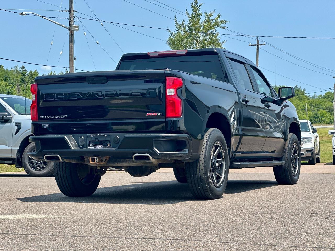 2019 Chevrolet Silverado RST 1500 CREWCAB Photo5