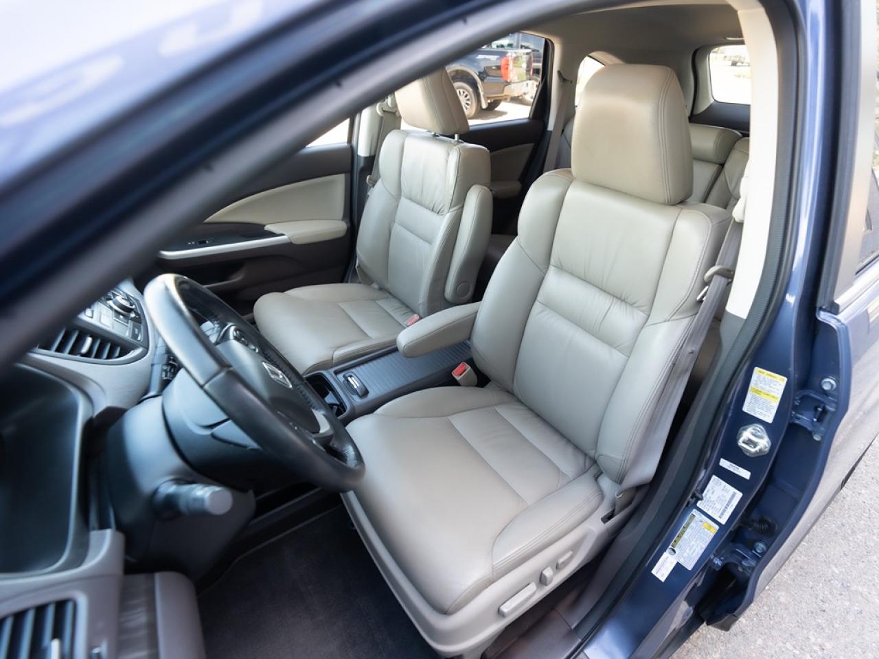 2013 Honda CR-V EX-L Photo16