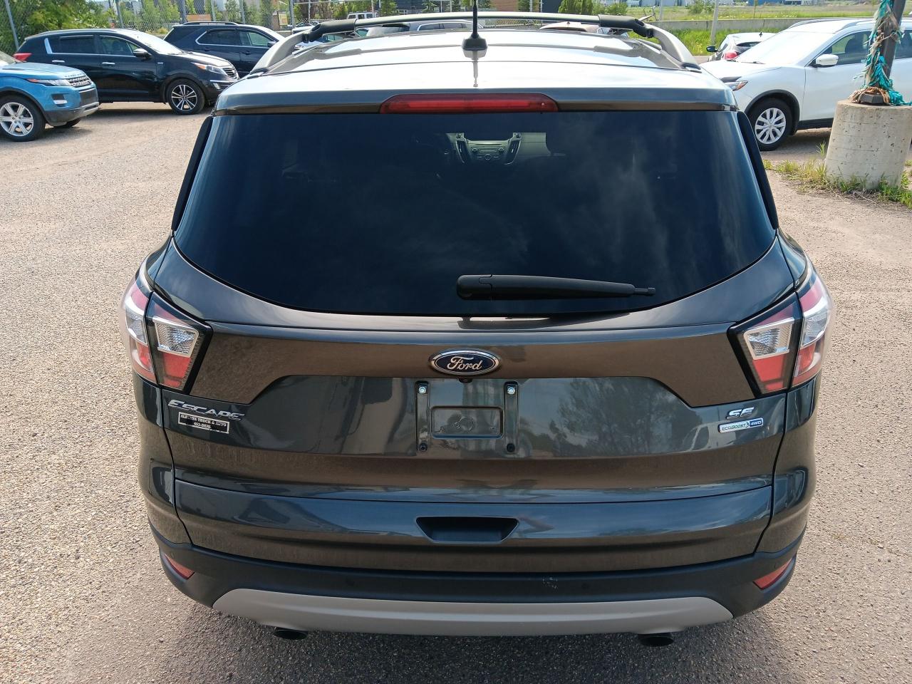 2018 Ford Escape SE AWD Htd Seats, BU Cam, Power Seat, Park Assist - Photo #6