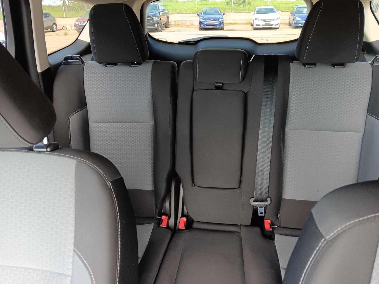 2018 Ford Escape SE AWD Htd Seats, BU Cam, Power Seat, Park Assist - Photo #15