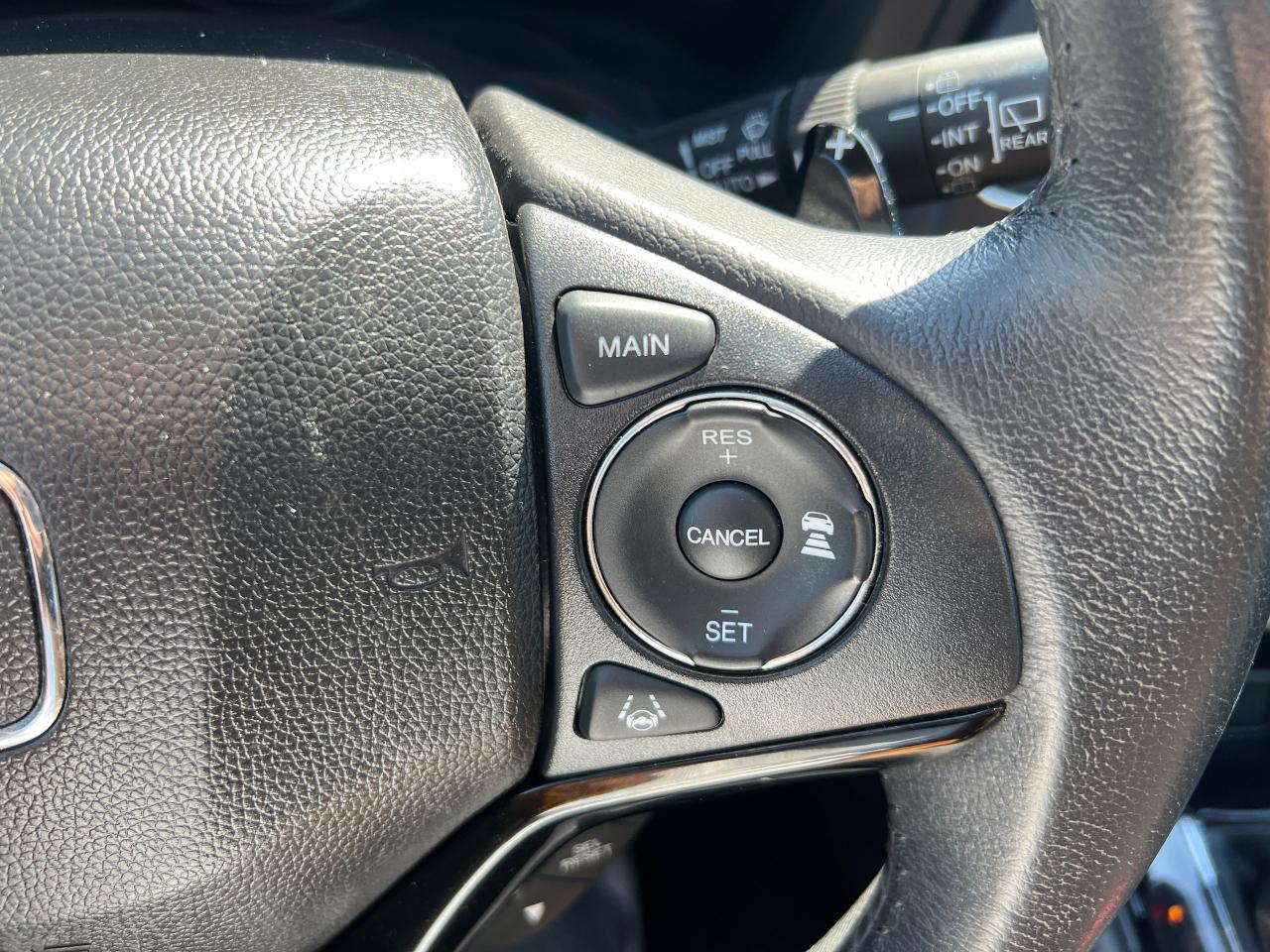 2021 Honda HR-V Touring AWD Fully Loaded - Photo #10