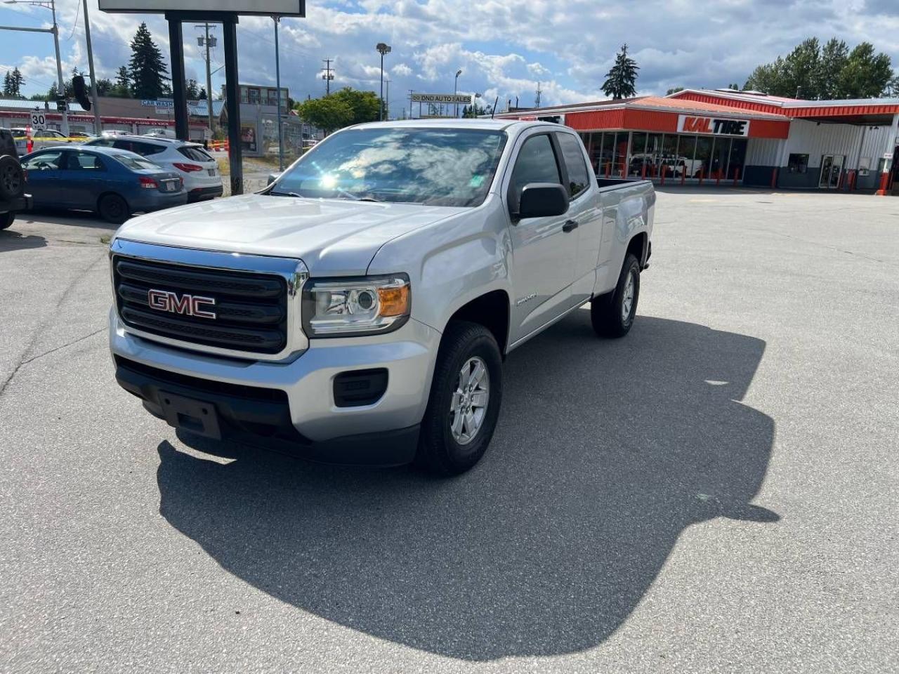 2019 GMC Canyon 2WD Ext Cab 128.3" - Photo #5