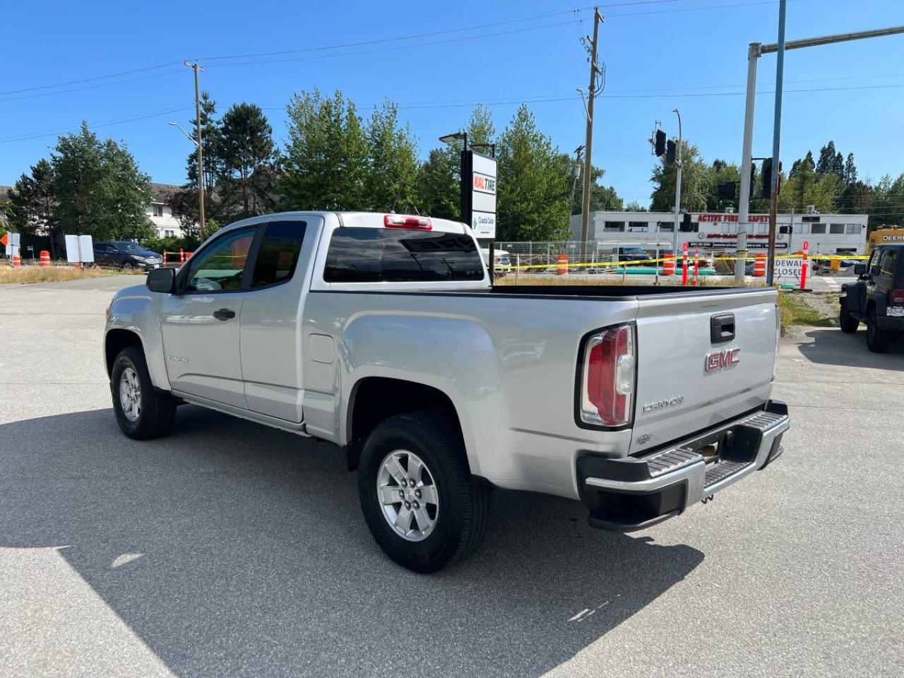 2019 GMC Canyon 2WD Ext Cab 128.3" - Photo #7