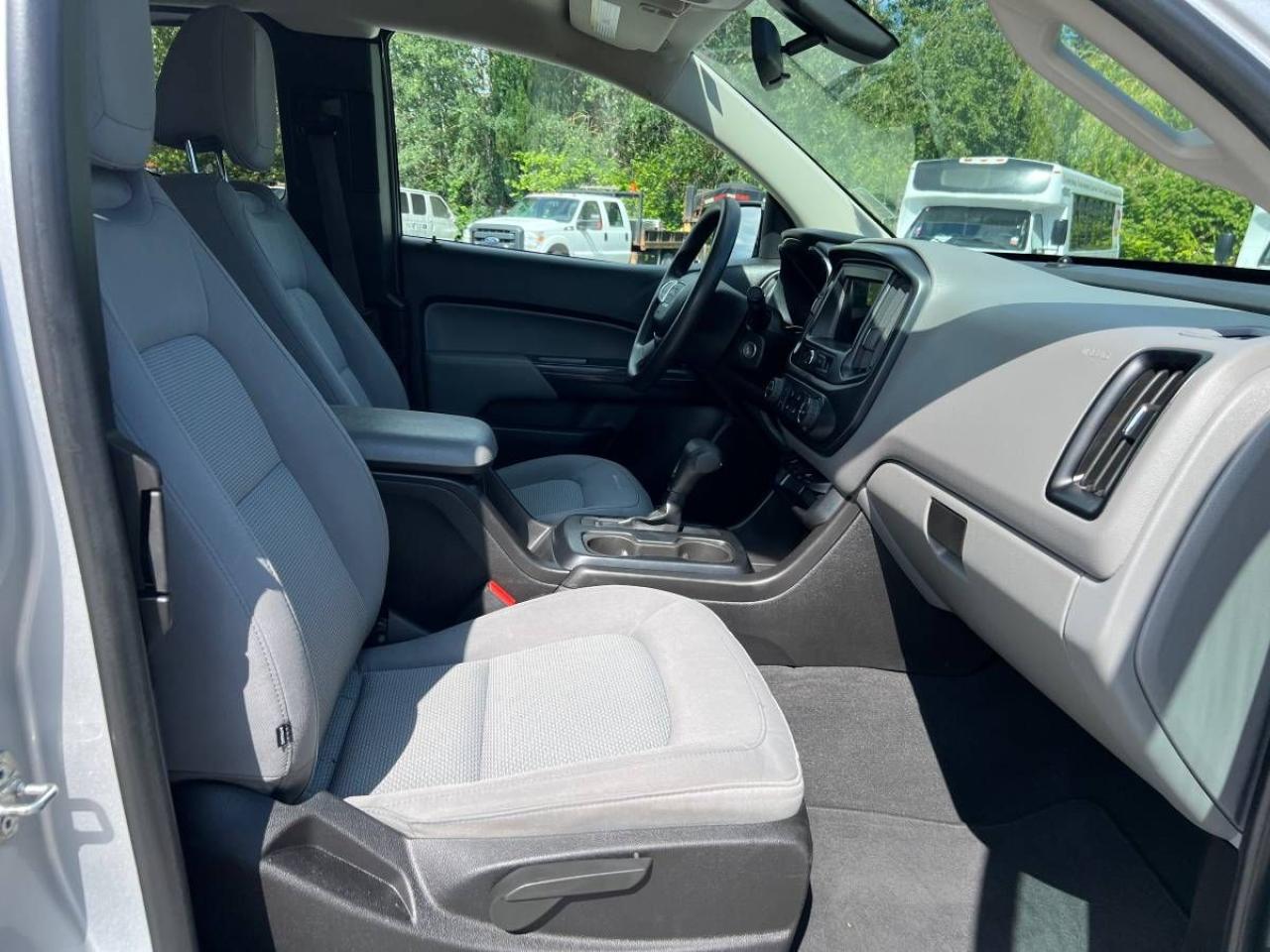 2019 GMC Canyon 2WD Ext Cab 128.3" - Photo #10