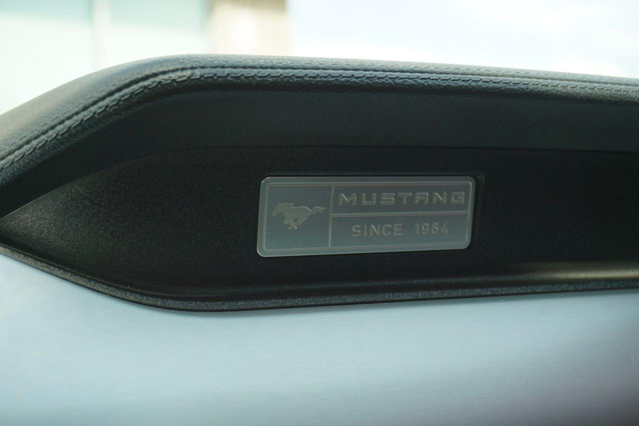 2017 Ford Mustang PREMIUM CONVERTIBLE CERTIFIED NAV CAMERA HEAT/COLD LEATHER P.SENSORS BLUETOOTH ALLOYS - Photo #41